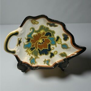 RARE Vintage Handpainted Shallow MODICA GOUDA Pottery Dish, Floral Ceramic Leaf